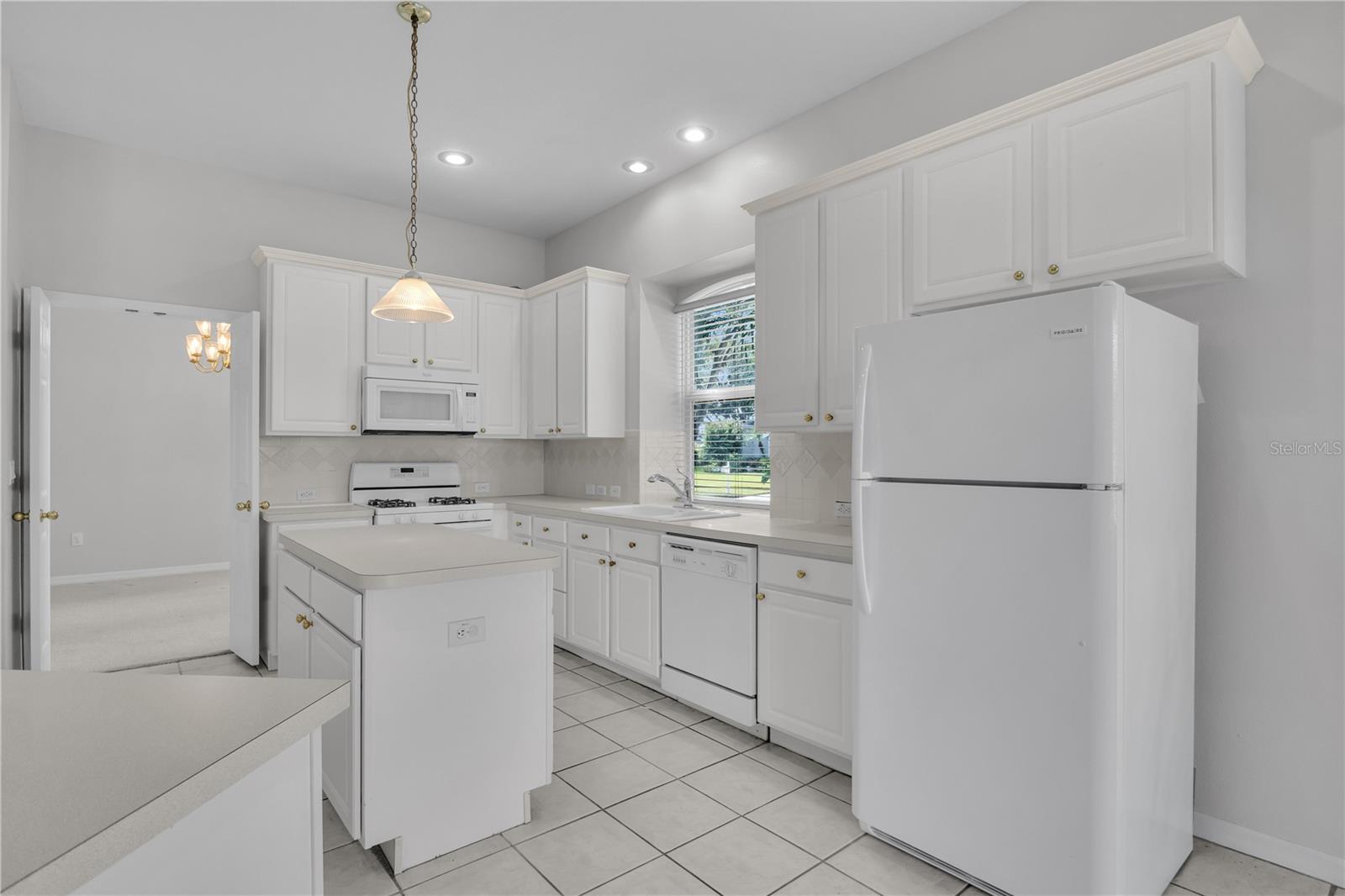 Image 18 of 48 For 18108 Sugar Brooke Drive