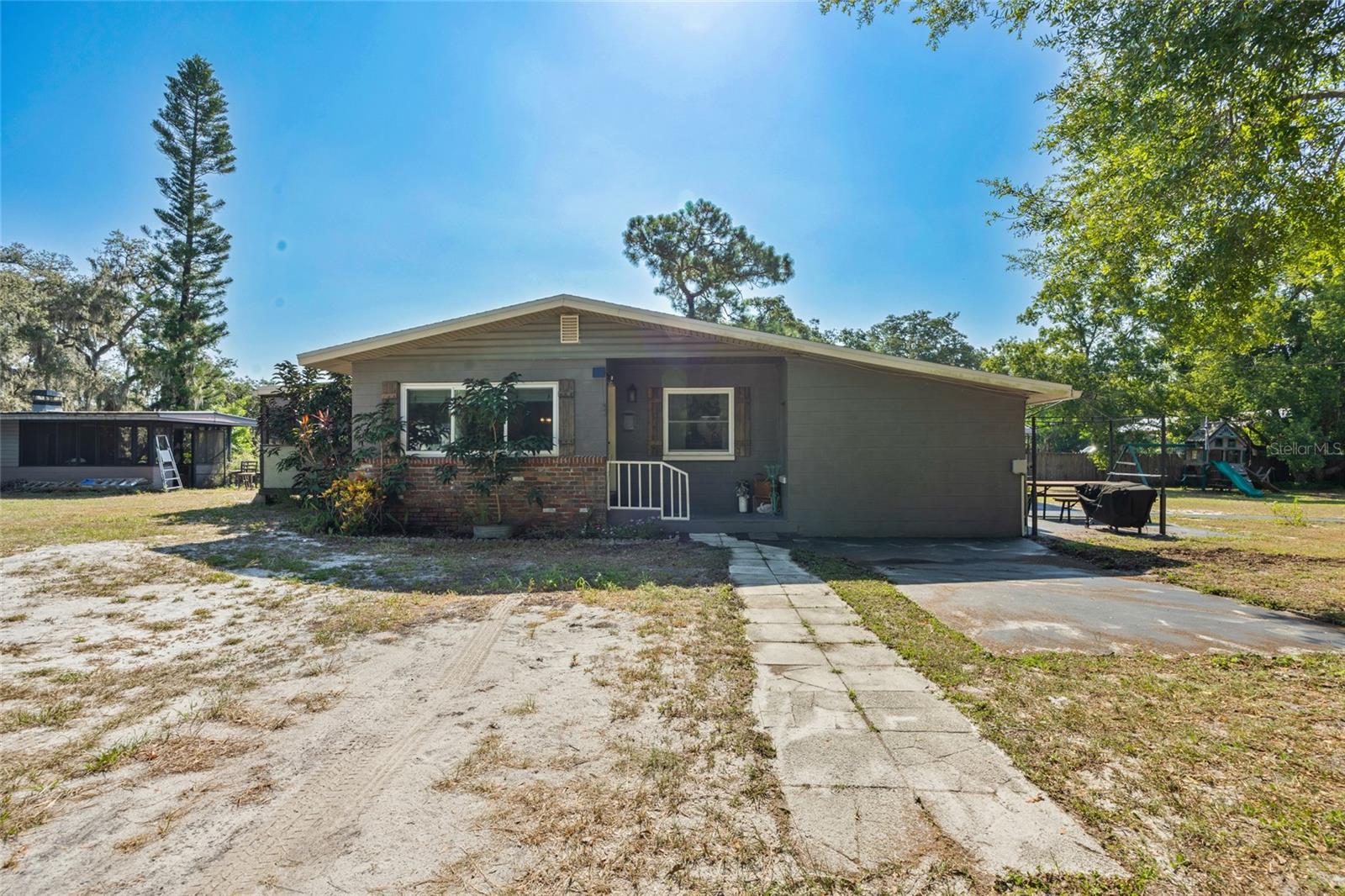 Details for 654 Sunup Drive, BARTOW, FL 33830