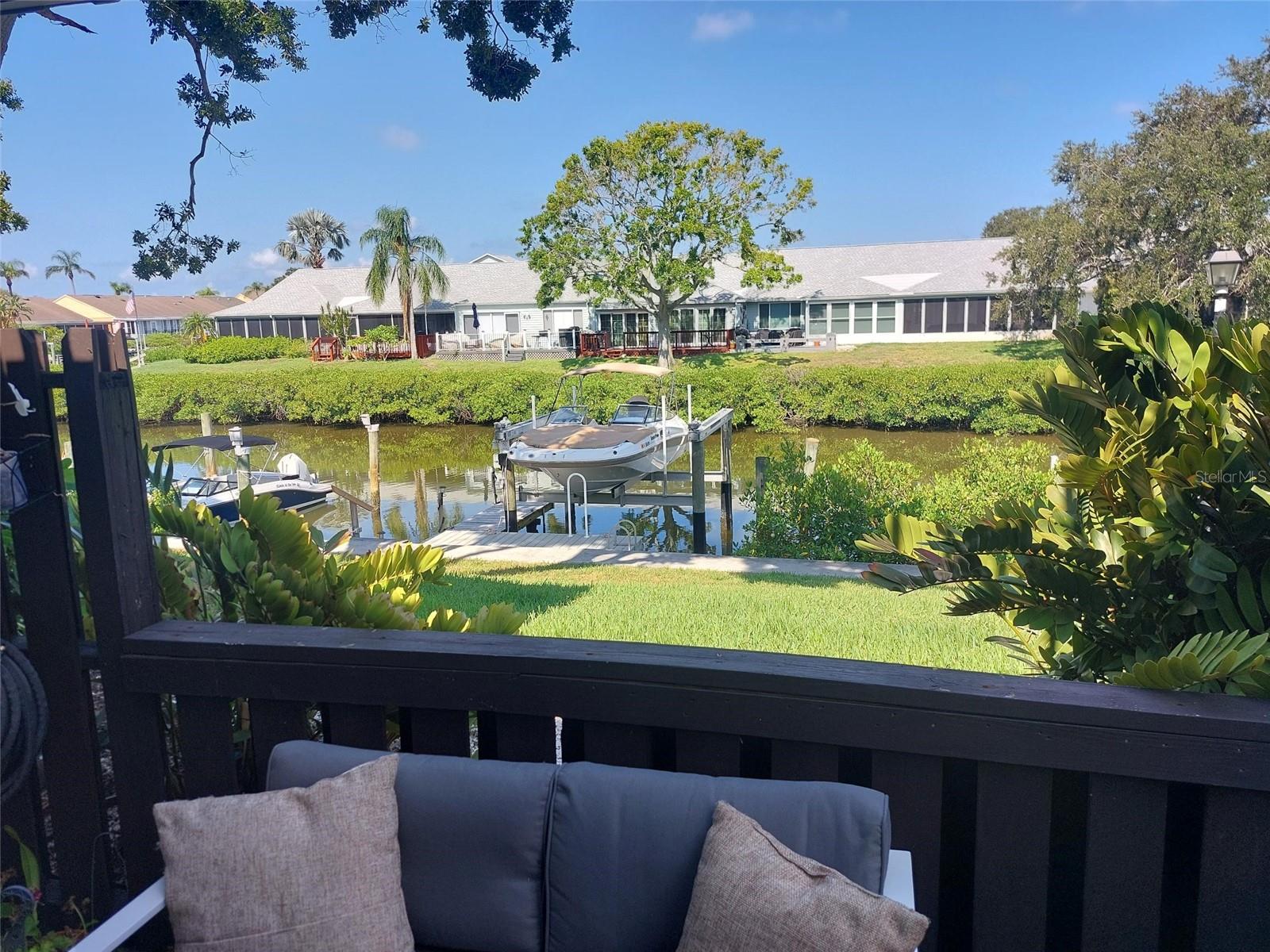 Image 28 of 33 For 9446 Tradewinds Avenue