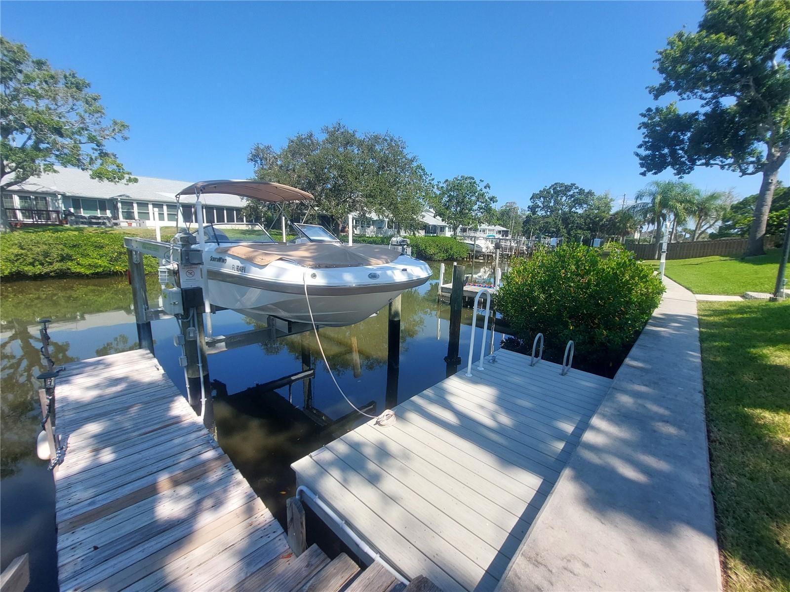 Image 31 of 33 For 9446 Tradewinds Avenue