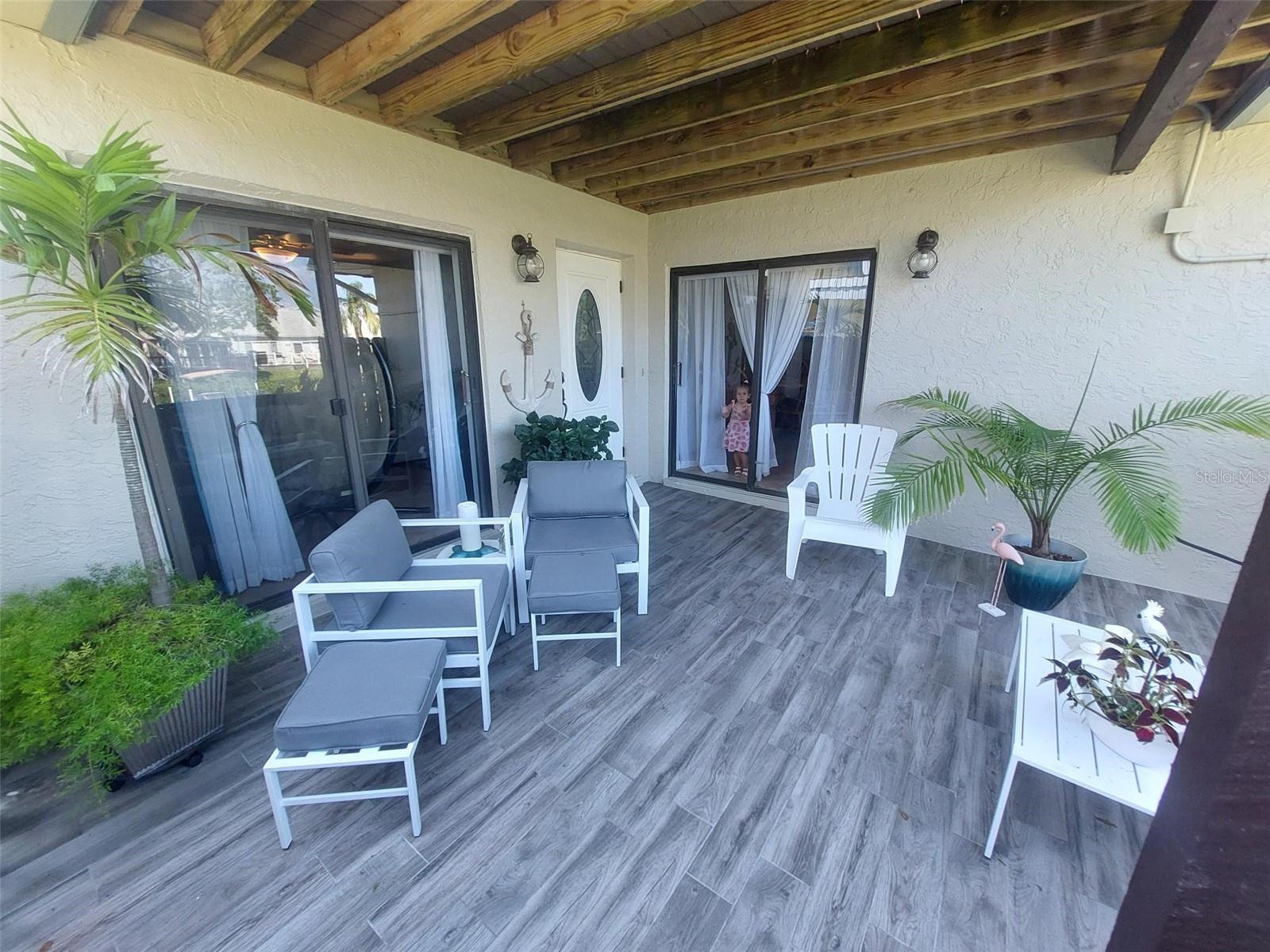 Image 4 of 33 For 9446 Tradewinds Avenue