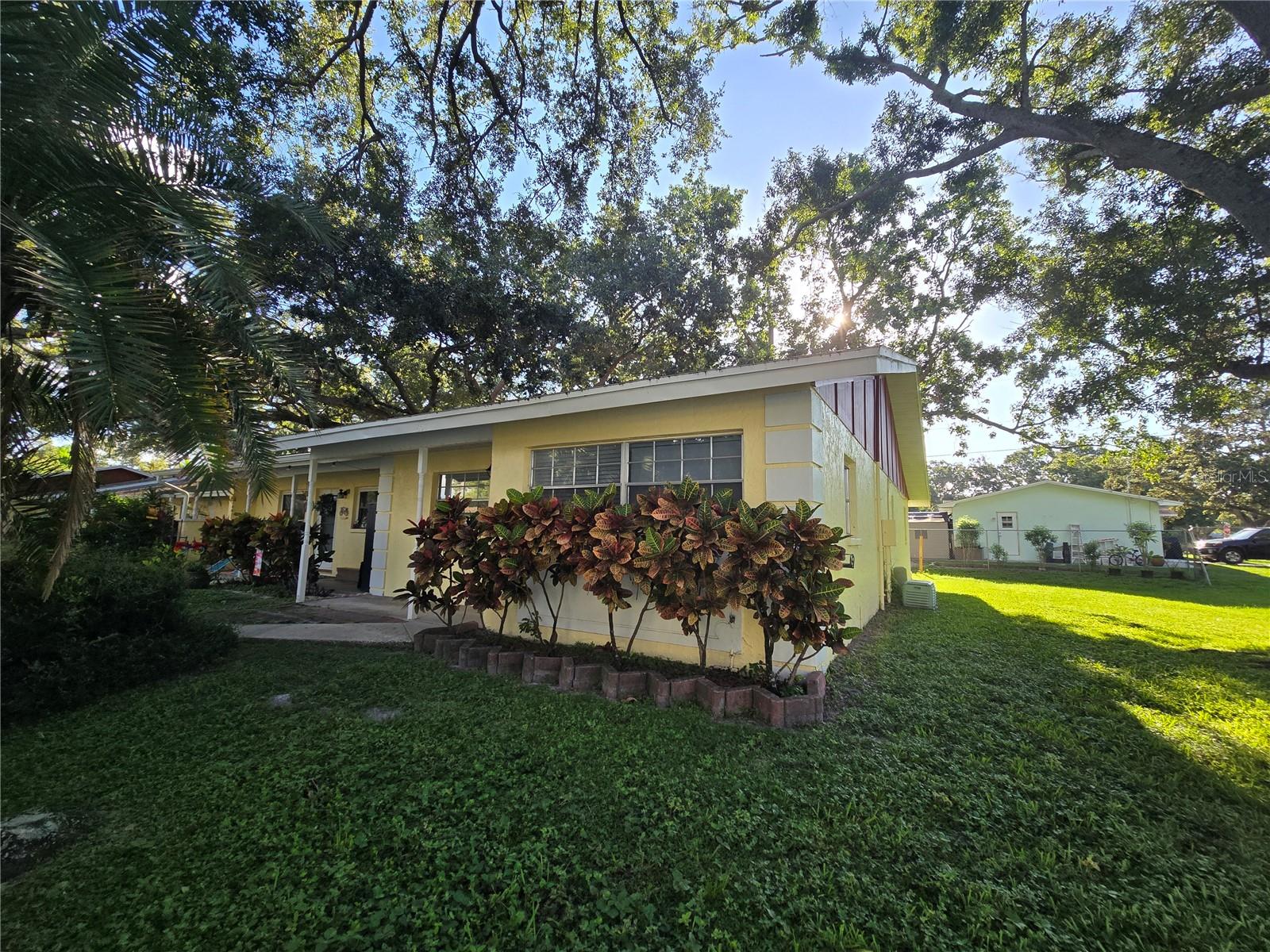 Details for 857 De Soto Court, DUNEDIN, FL 34698