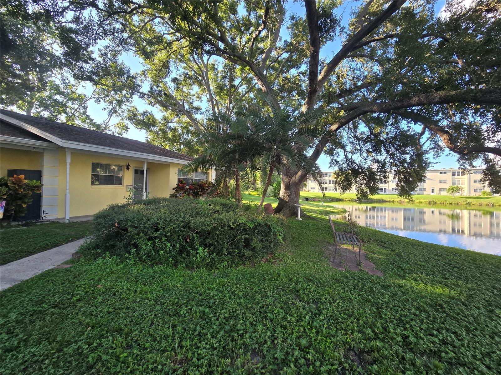 Image 24 of 34 For 857 De Soto Court