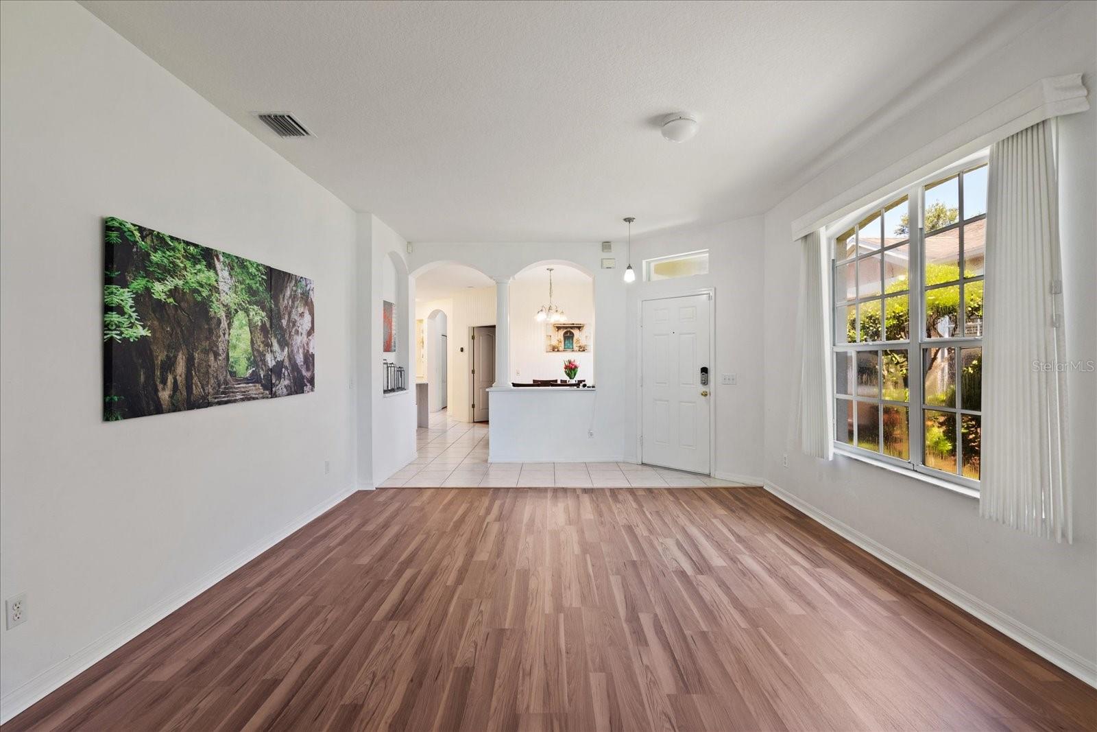 Image 12 of 59 For 19129 Lake Audubon Drive