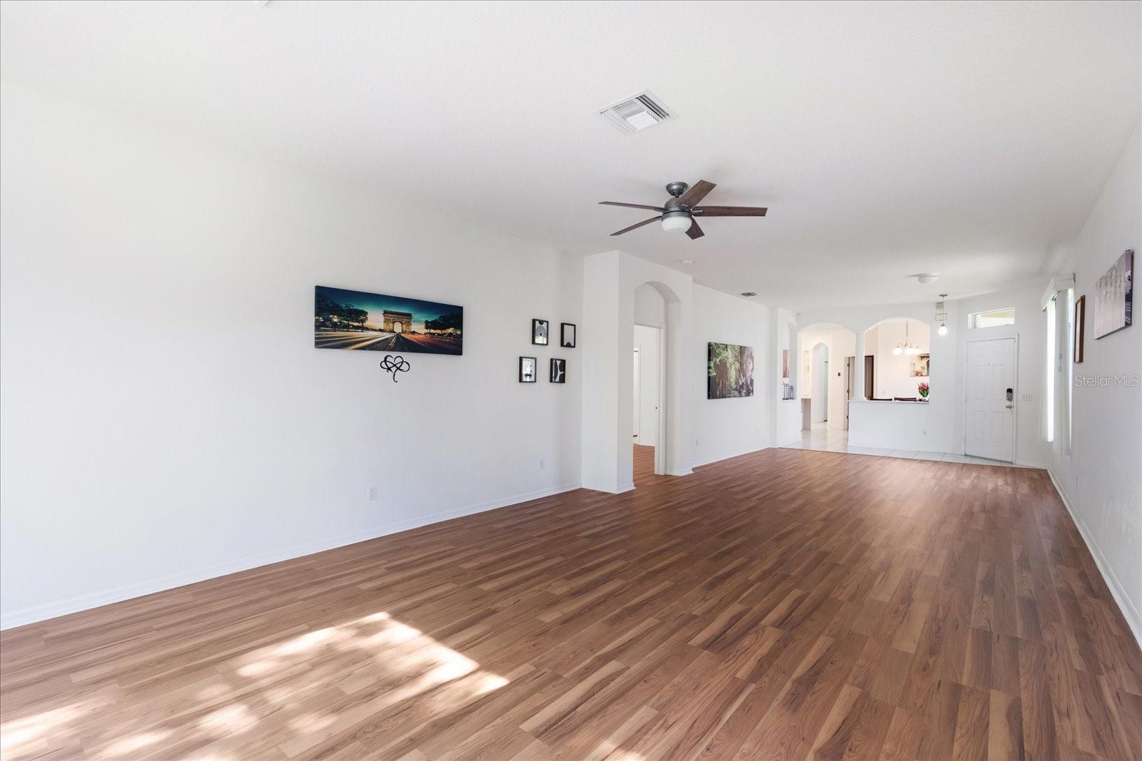 Image 16 of 59 For 19129 Lake Audubon Drive