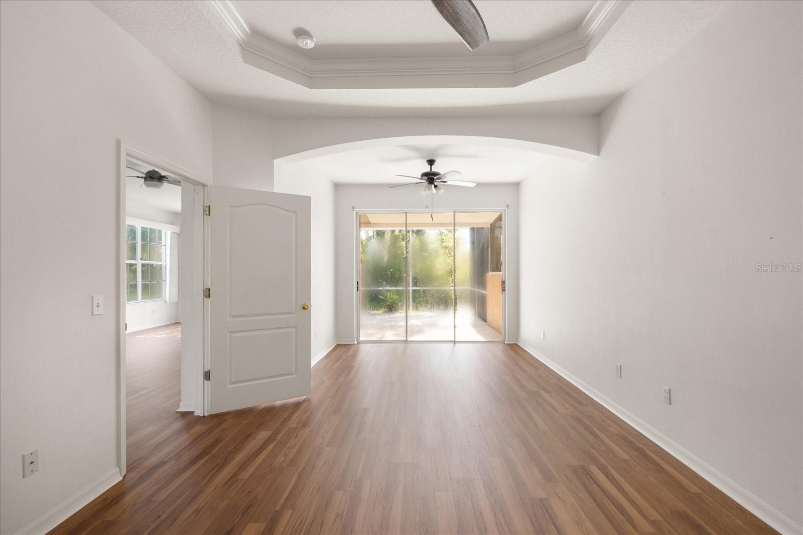 Image 4 of 59 For 19129 Lake Audubon Drive