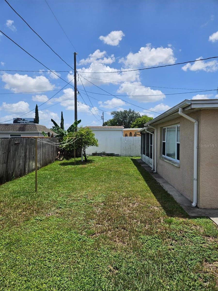 Image 29 of 30 For 5145 Overton Drive