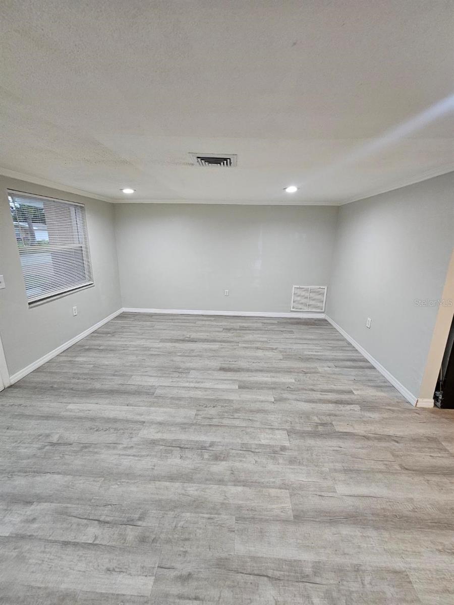 Image 5 of 30 For 5145 Overton Drive