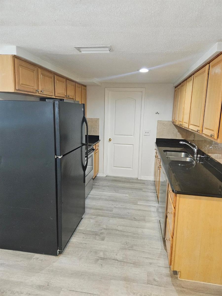 Image 9 of 30 For 5145 Overton Drive