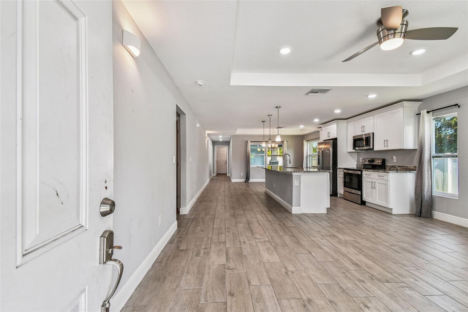 Image 8 of 59 For 2205 Quincy Street S