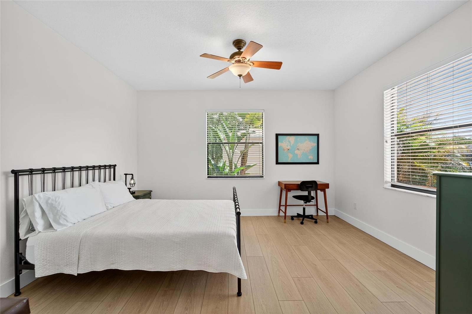 Image 16 of 30 For 6428 Barcellona Road