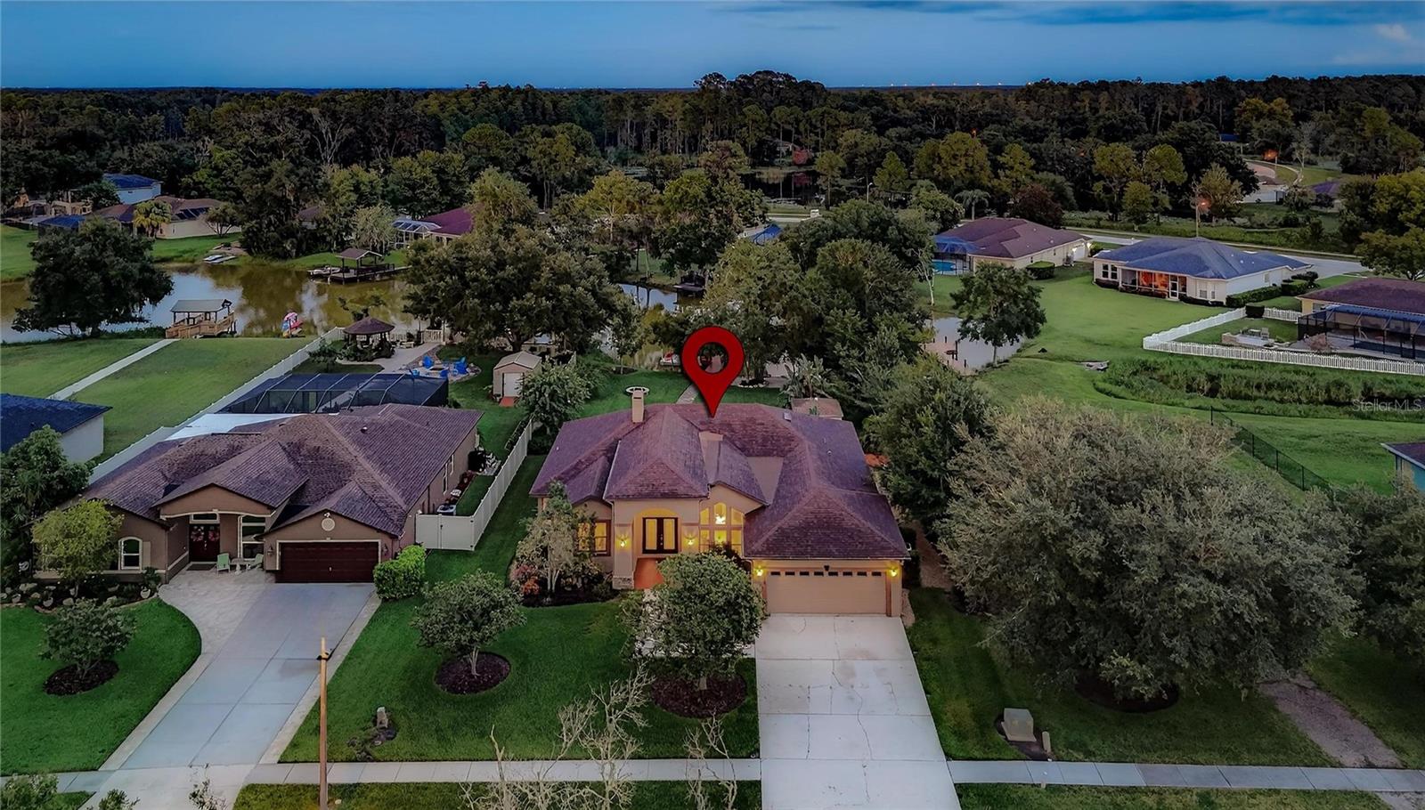 Listing photo id 52 for 6428 Barcellona Road