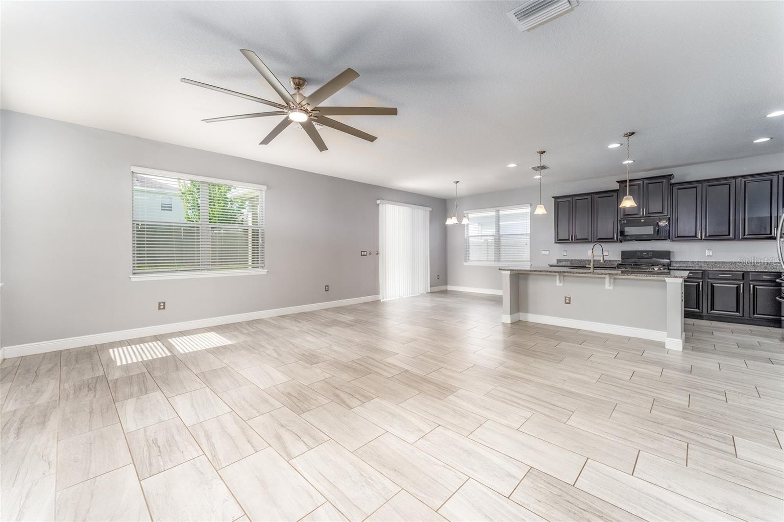 Image 12 of 35 For 11125 Abaco Island Avenue