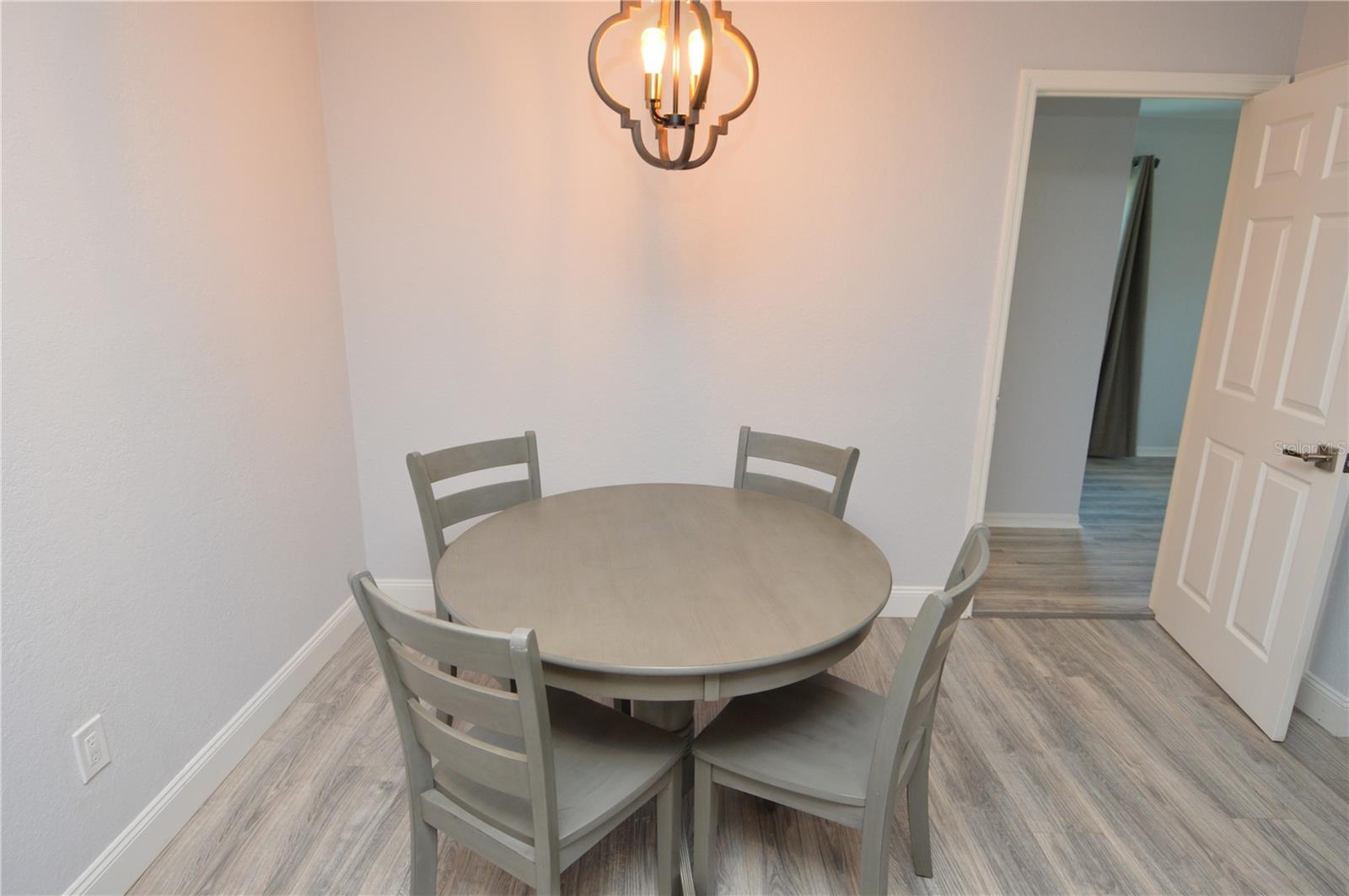 Image 10 of 97 For 10265 Gandy Boulevard N 1407