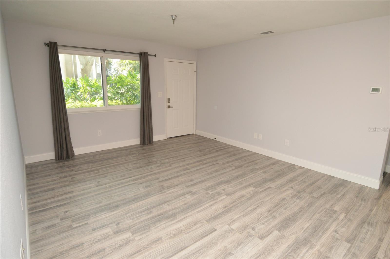 Image 15 of 97 For 10265 Gandy Boulevard N 1407