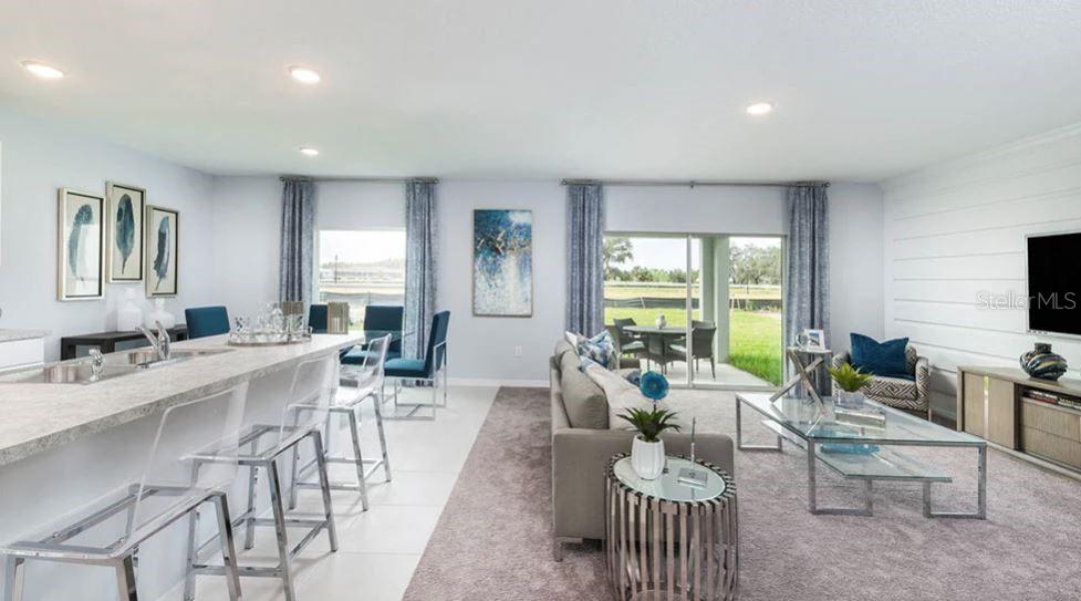 Listing photo id 6 for 13655 Tropical Breeze Way