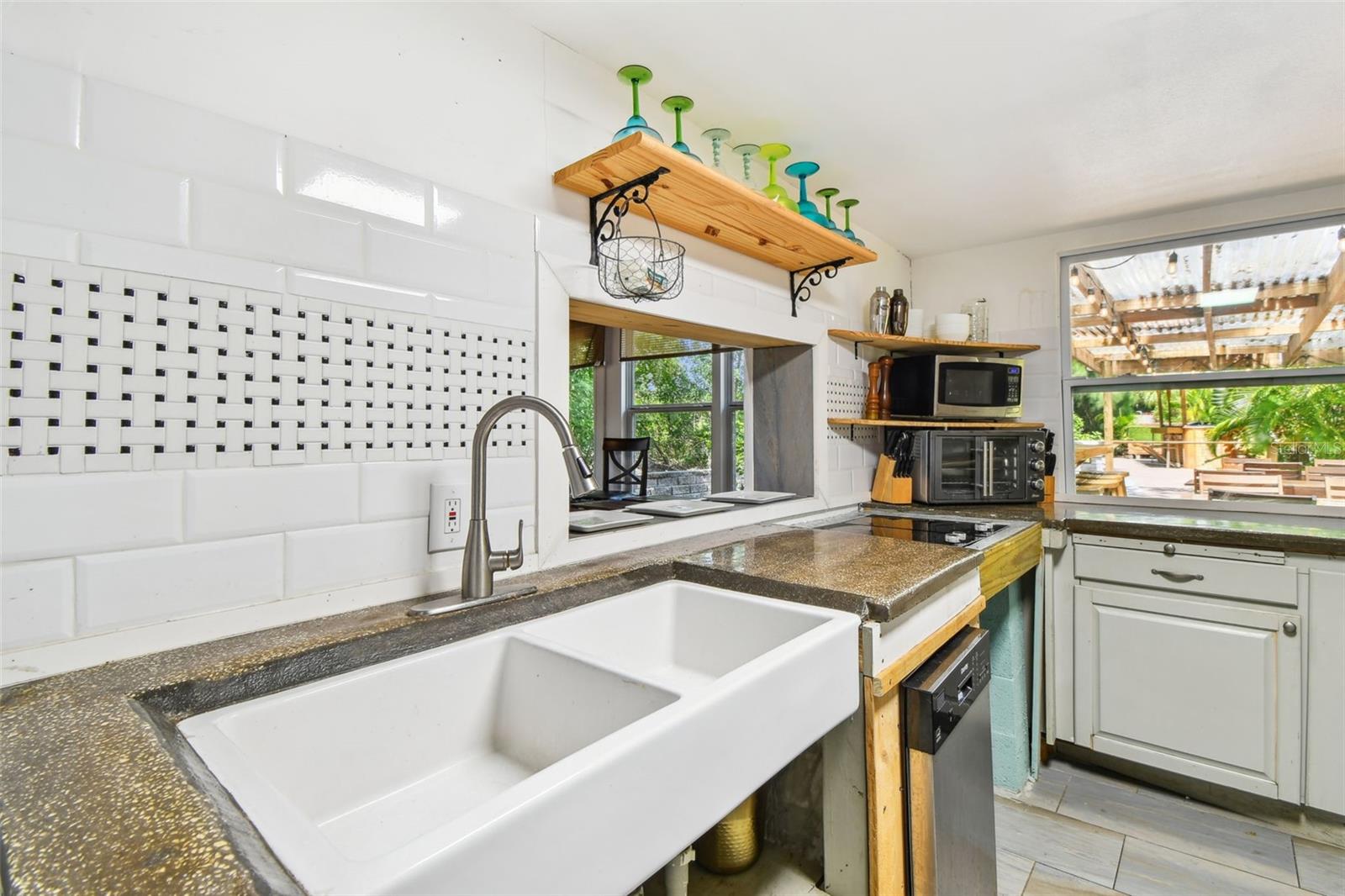 Image 36 of 48 For 5909 Mohr Road