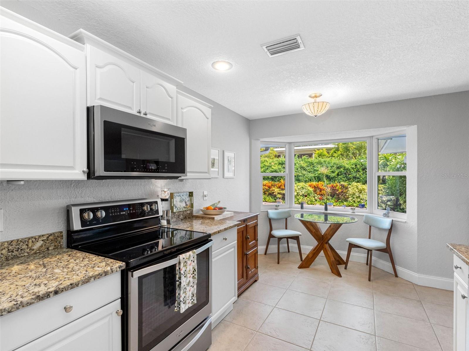 Image 10 of 33 For 3063 Rosemary Drive