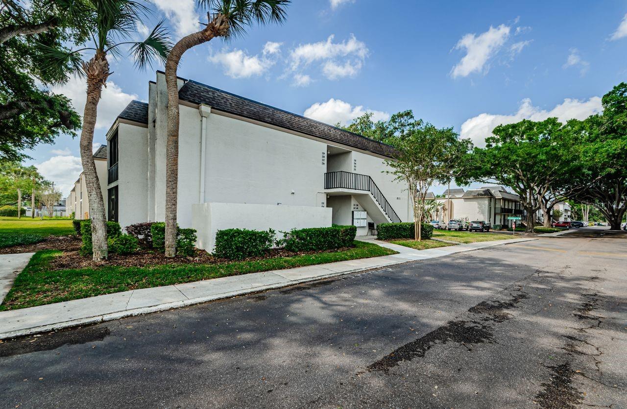 Image 2 of 38 For 801 Russell Lane 255