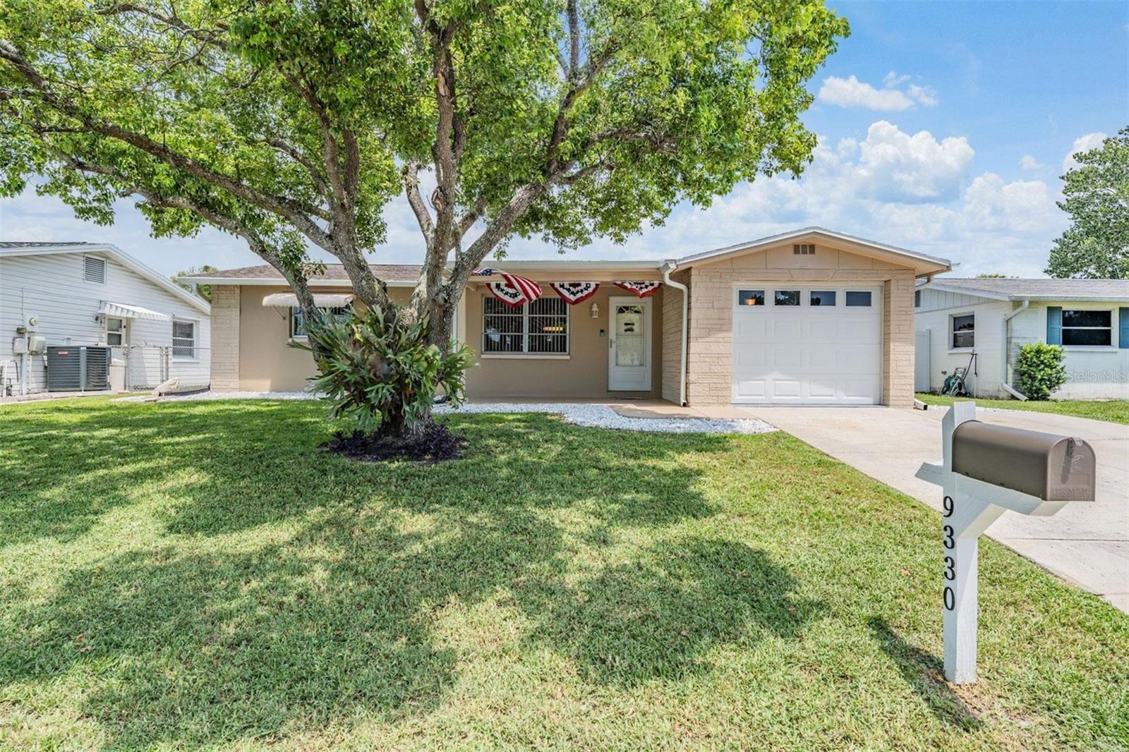 Details for 9330 Saint Regis Lane, PORT RICHEY, FL 34668