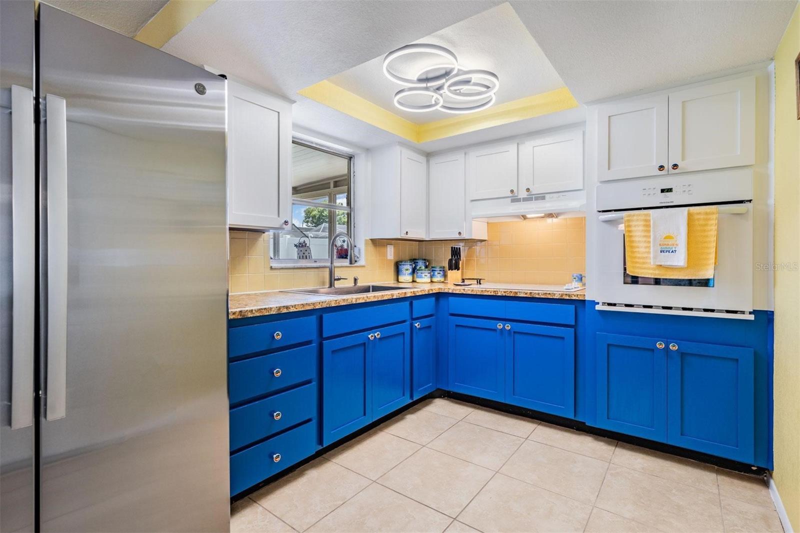 Image 11 of 34 For 9330 Saint Regis Lane