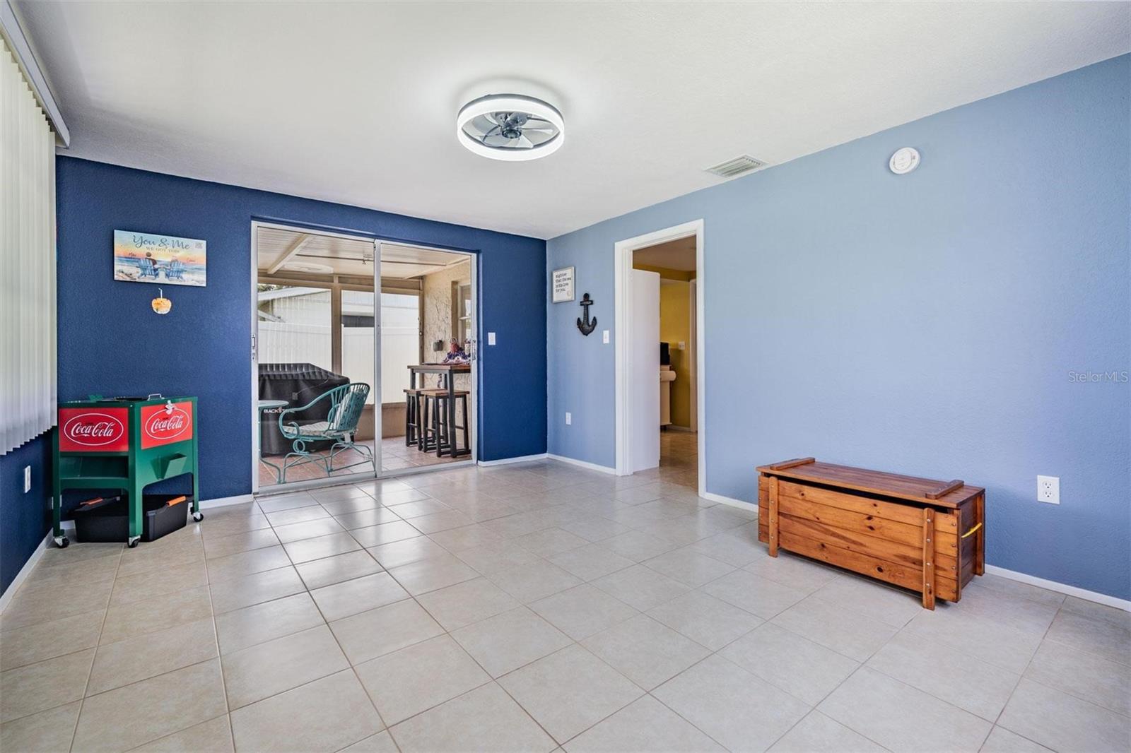 Image 20 of 34 For 9330 Saint Regis Lane