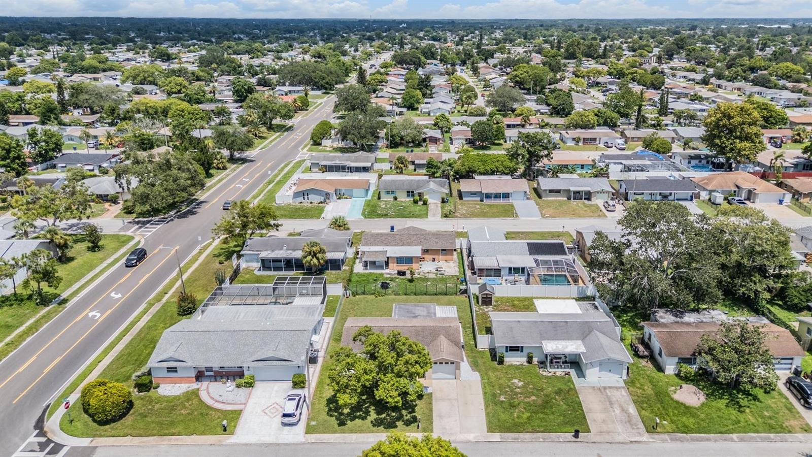 Image 33 of 34 For 9330 Saint Regis Lane