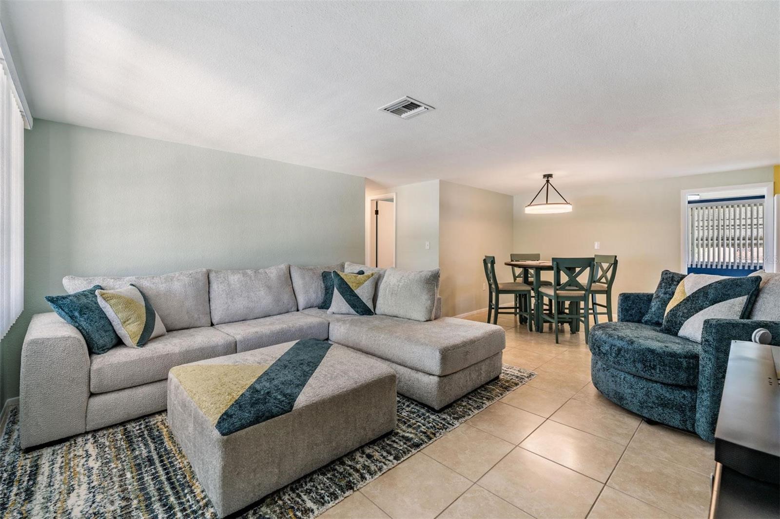 Image 4 of 34 For 9330 Saint Regis Lane
