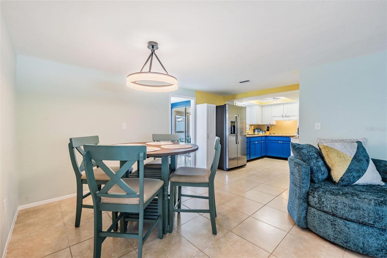 Image 7 of 34 For 9330 Saint Regis Lane