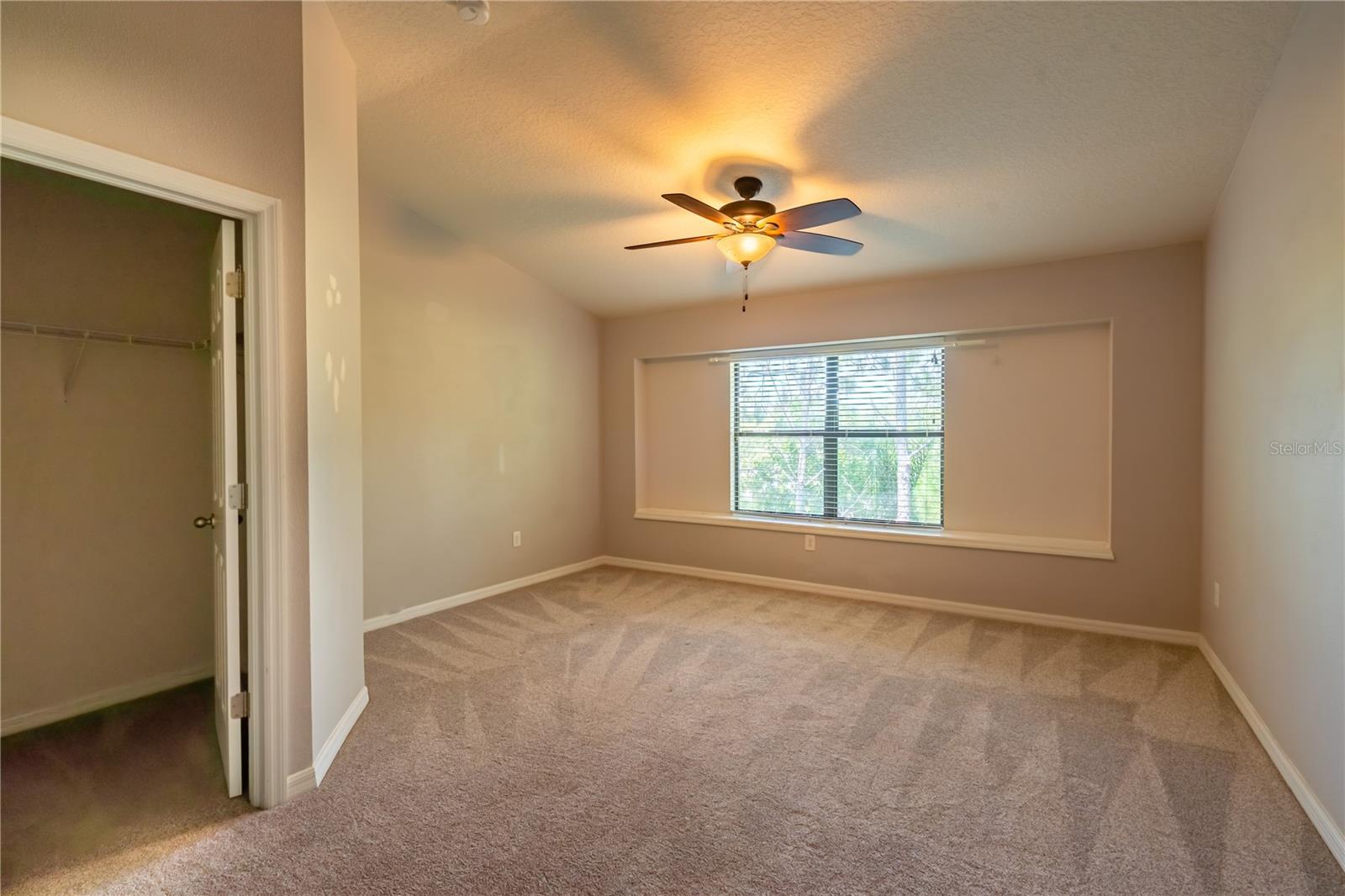Image 21 of 34 For 11816 13th Way N