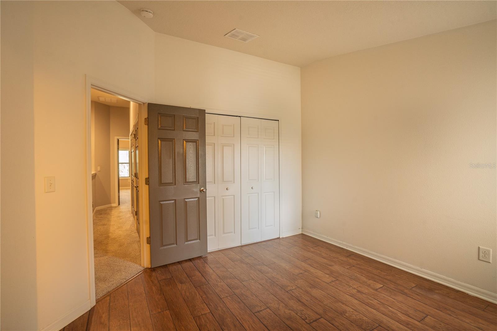 Image 23 of 34 For 11816 13th Way N