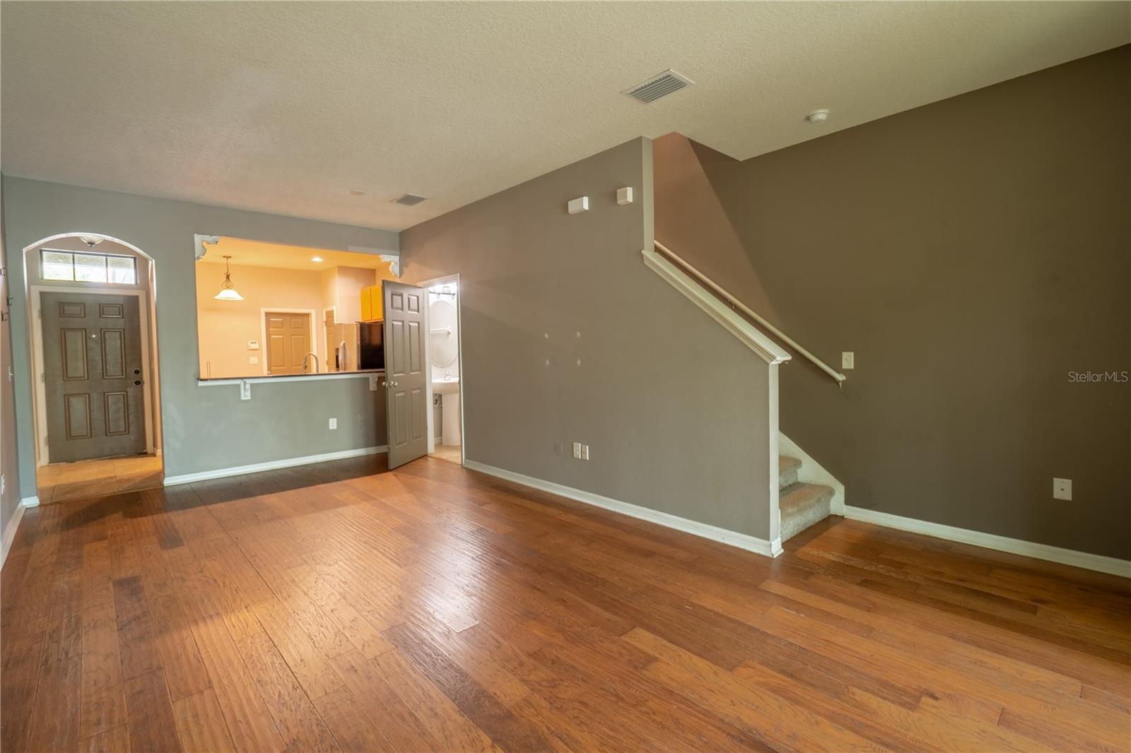Image 9 of 34 For 11816 13th Way N