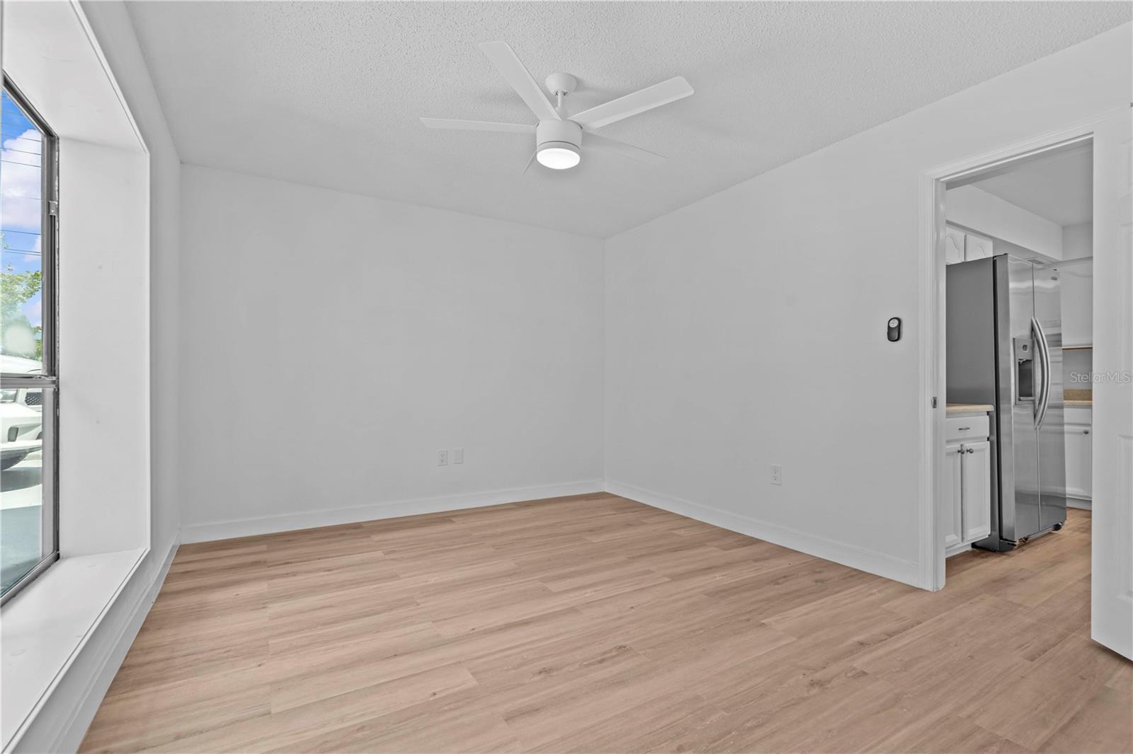 Image 13 of 60 For 10296 Horizon Drive