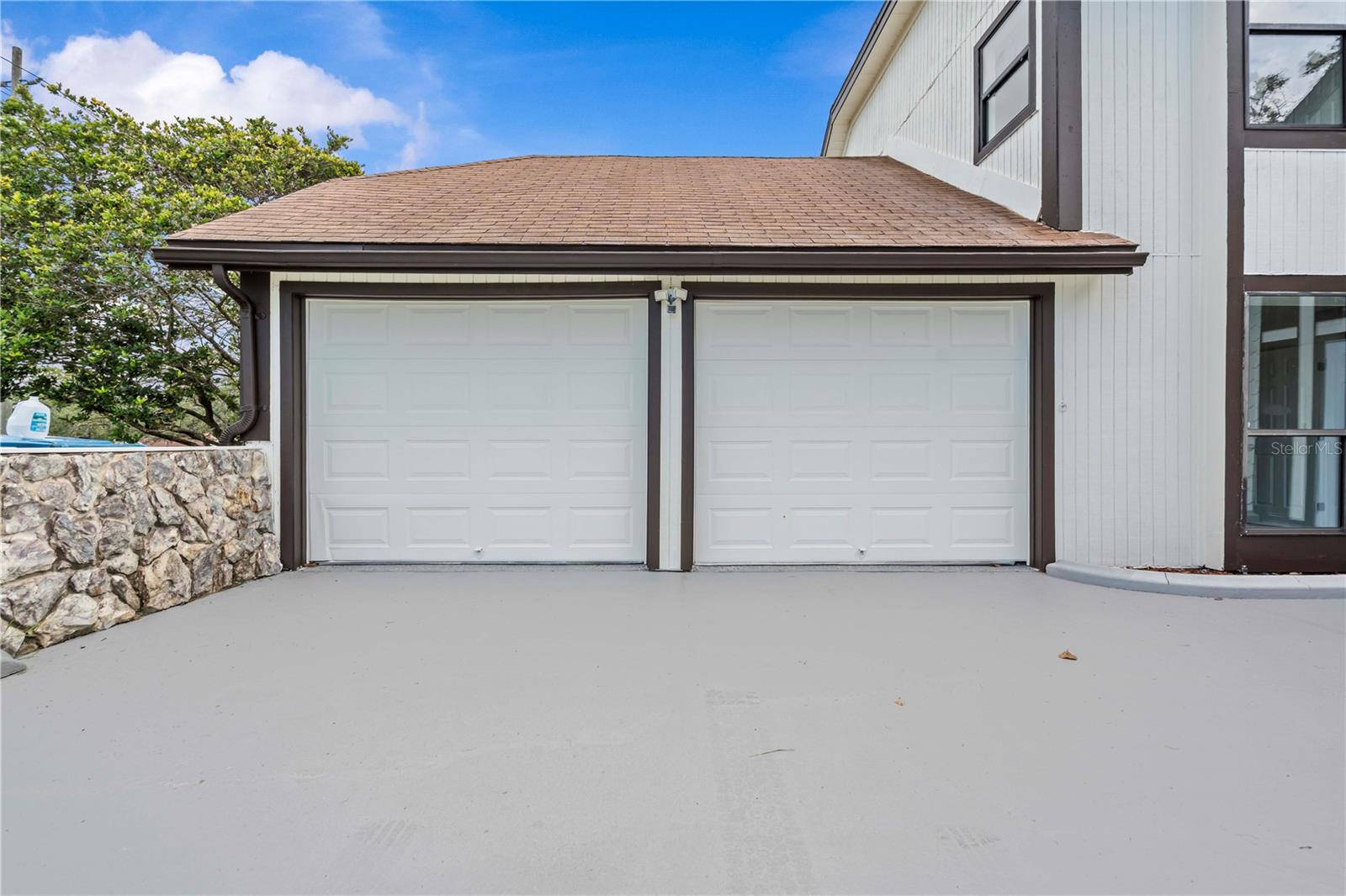 Image 7 of 60 For 10296 Horizon Drive