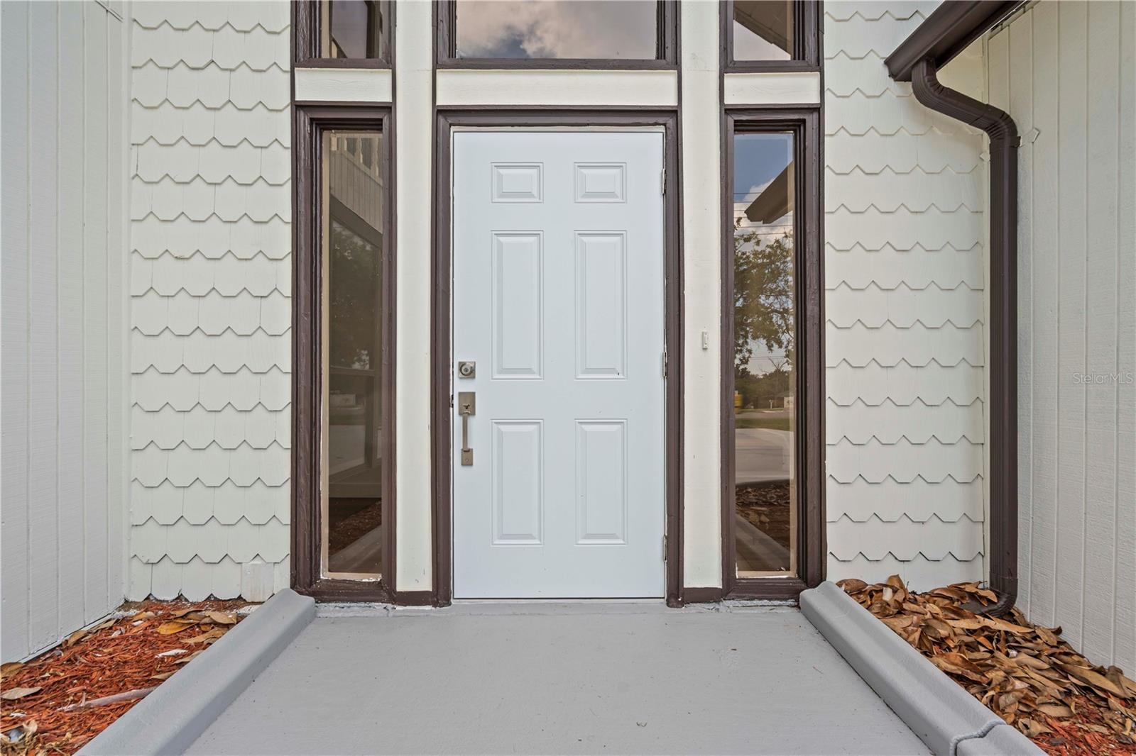 Image 9 of 60 For 10296 Horizon Drive