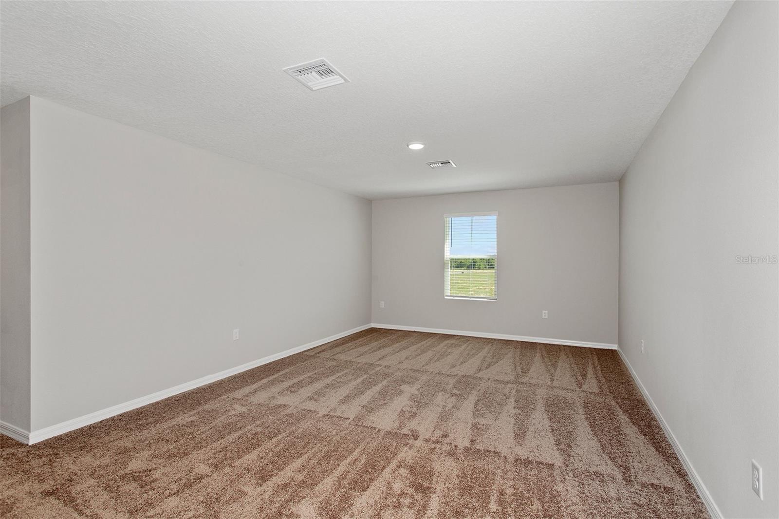 Image 6 of 12 For 36844 Sagemoor Drive