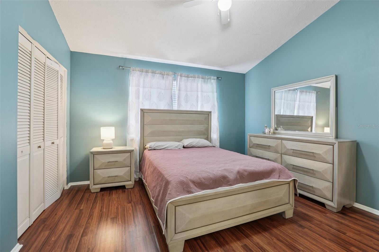 Image 3 of 29 For 9456 Forest Hills Circle