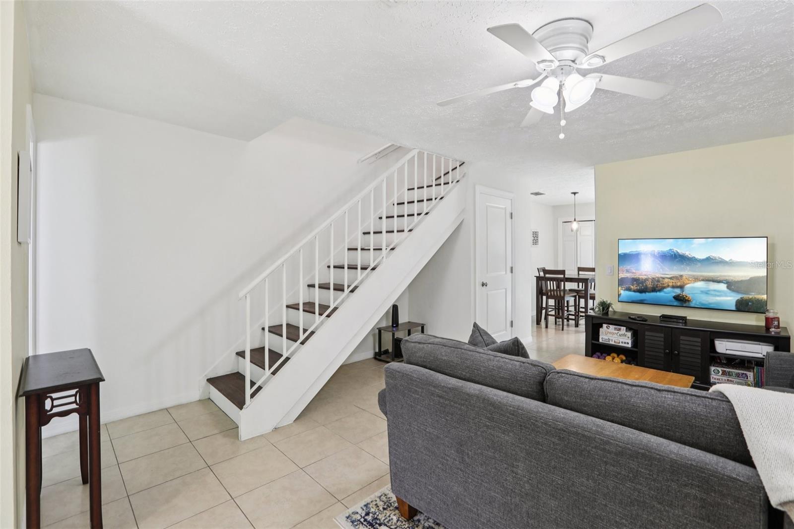 Image 8 of 29 For 9456 Forest Hills Circle