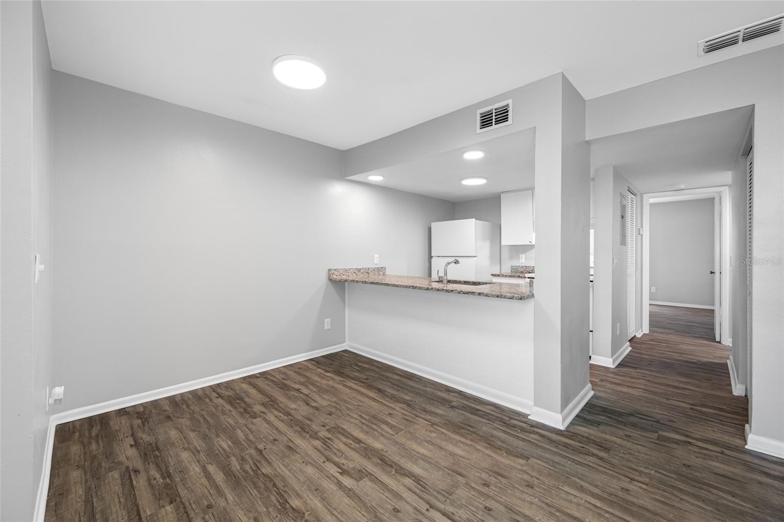 Image 4 of 26 For 5902 122nd Avenue 106