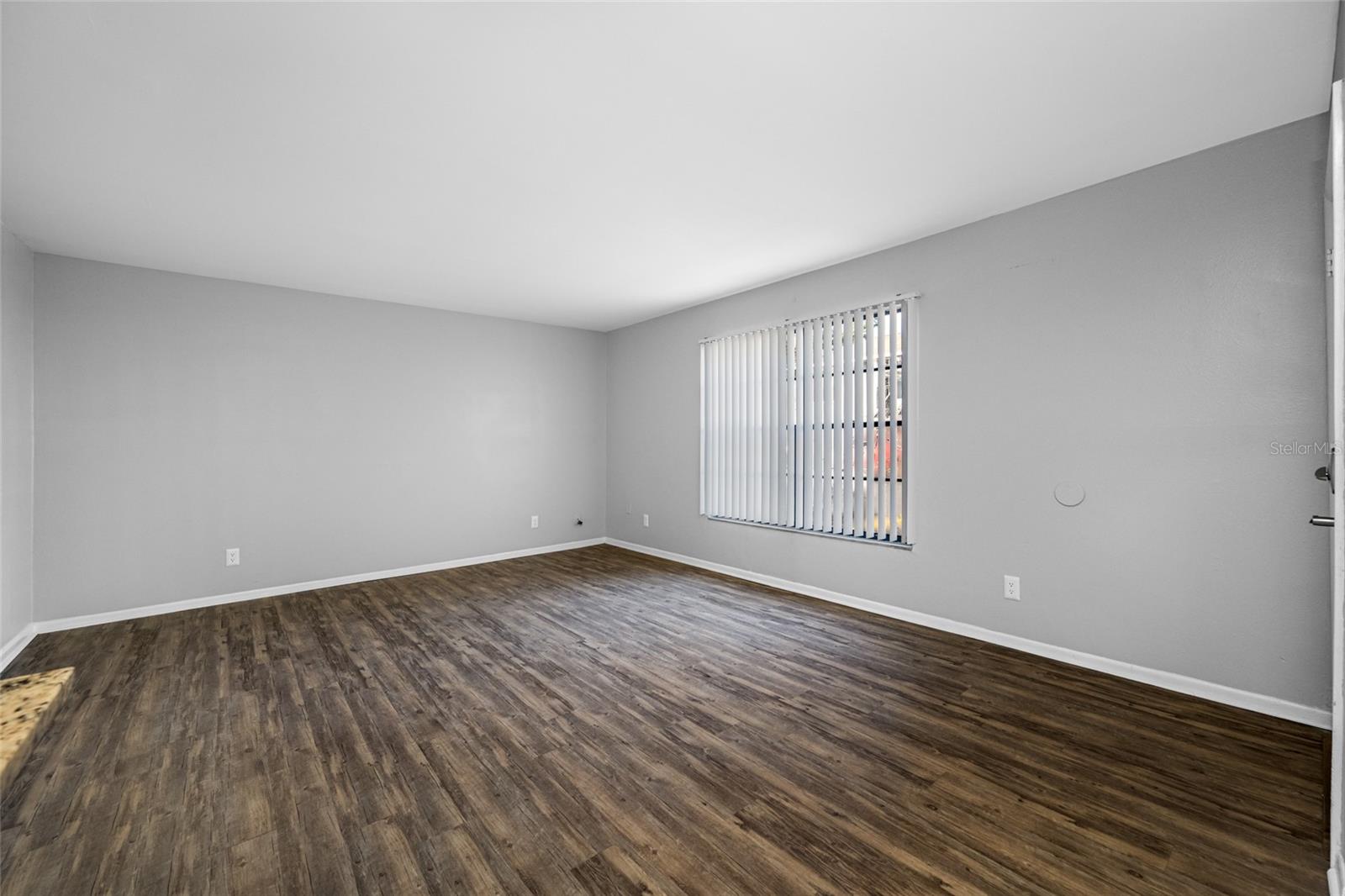 Image 8 of 26 For 5902 122nd Avenue 106