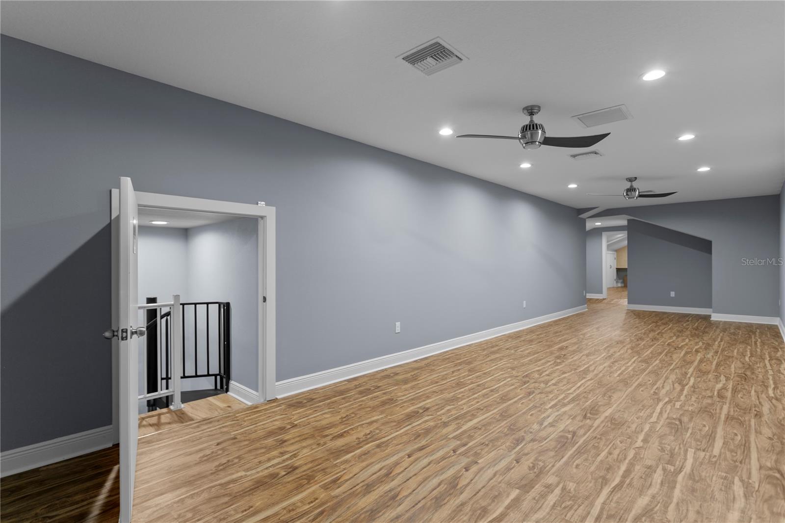 Image 36 of 47 For 32840 3rd Avenue