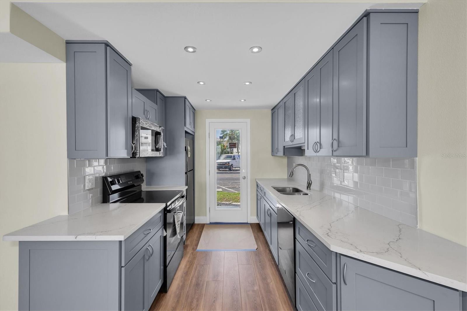 Image 12 of 41 For 280 126th Avenue 103