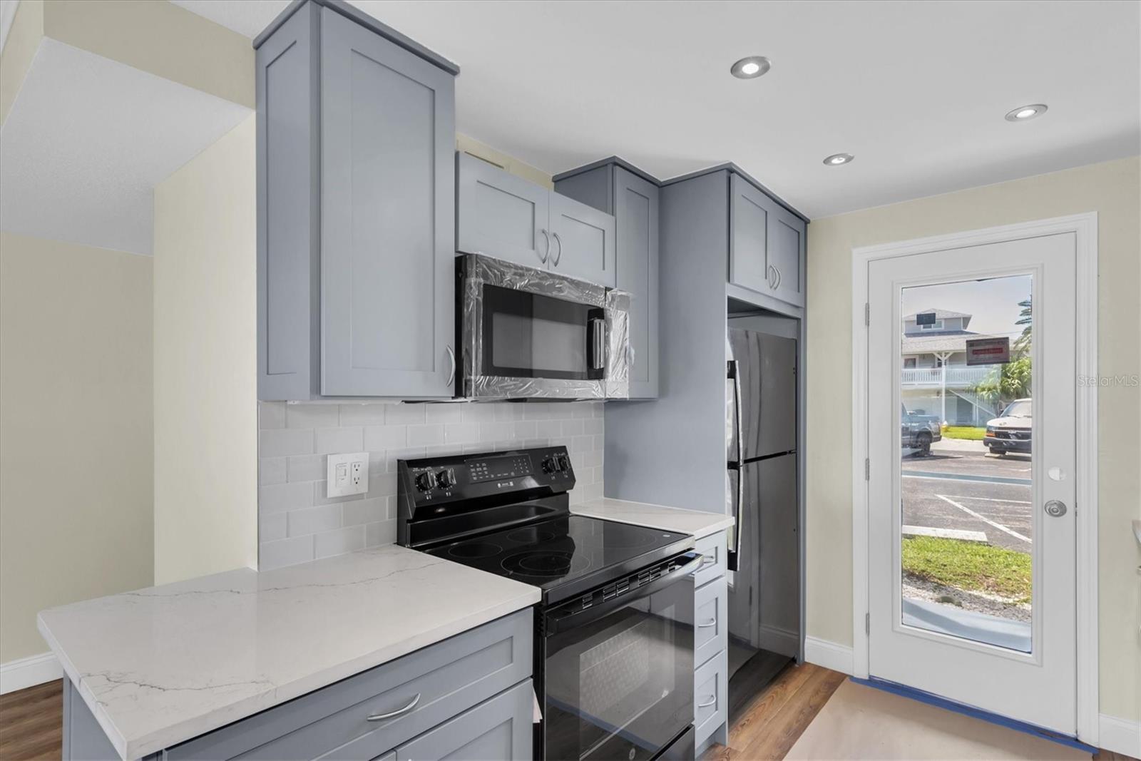 Image 14 of 41 For 280 126th Avenue 103