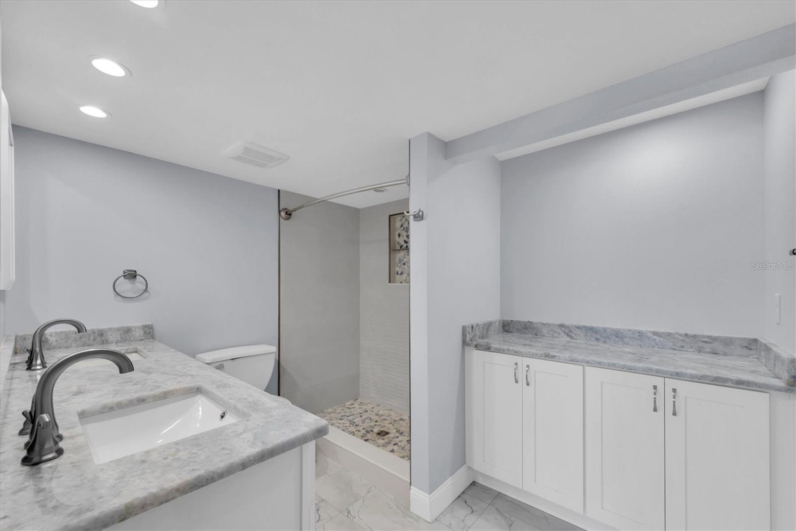 Image 22 of 41 For 280 126th Avenue 103