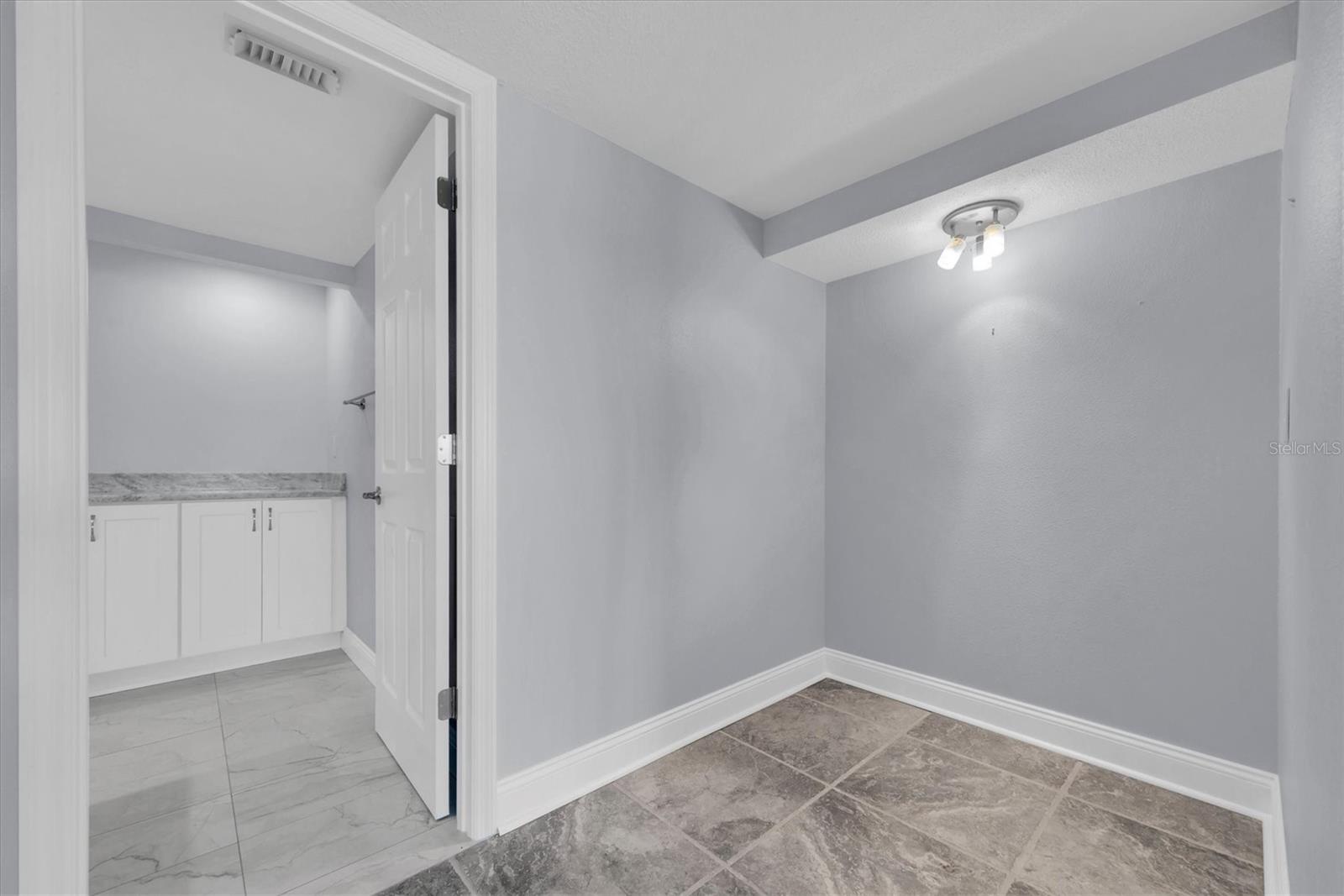 Image 24 of 41 For 280 126th Avenue 103