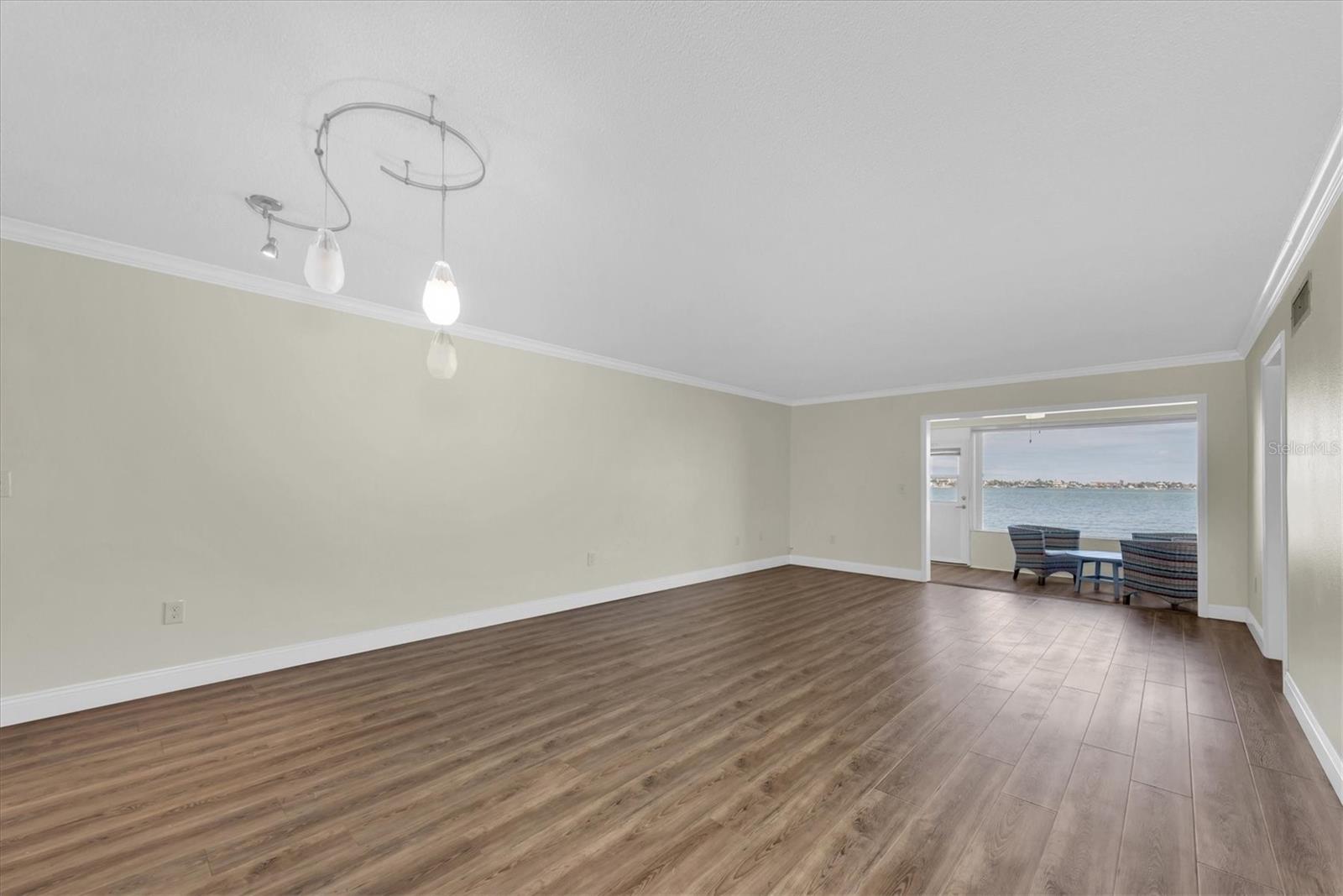 Image 5 of 41 For 280 126th Avenue 103
