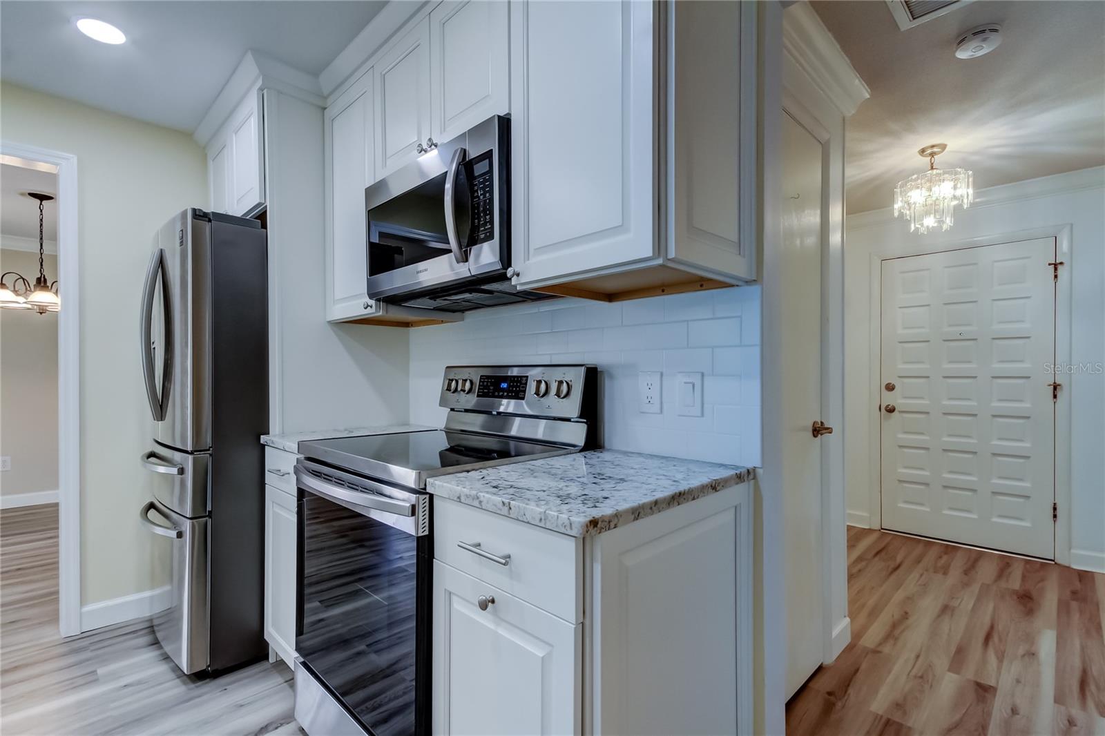 Image 4 of 48 For 1688 Eden Court