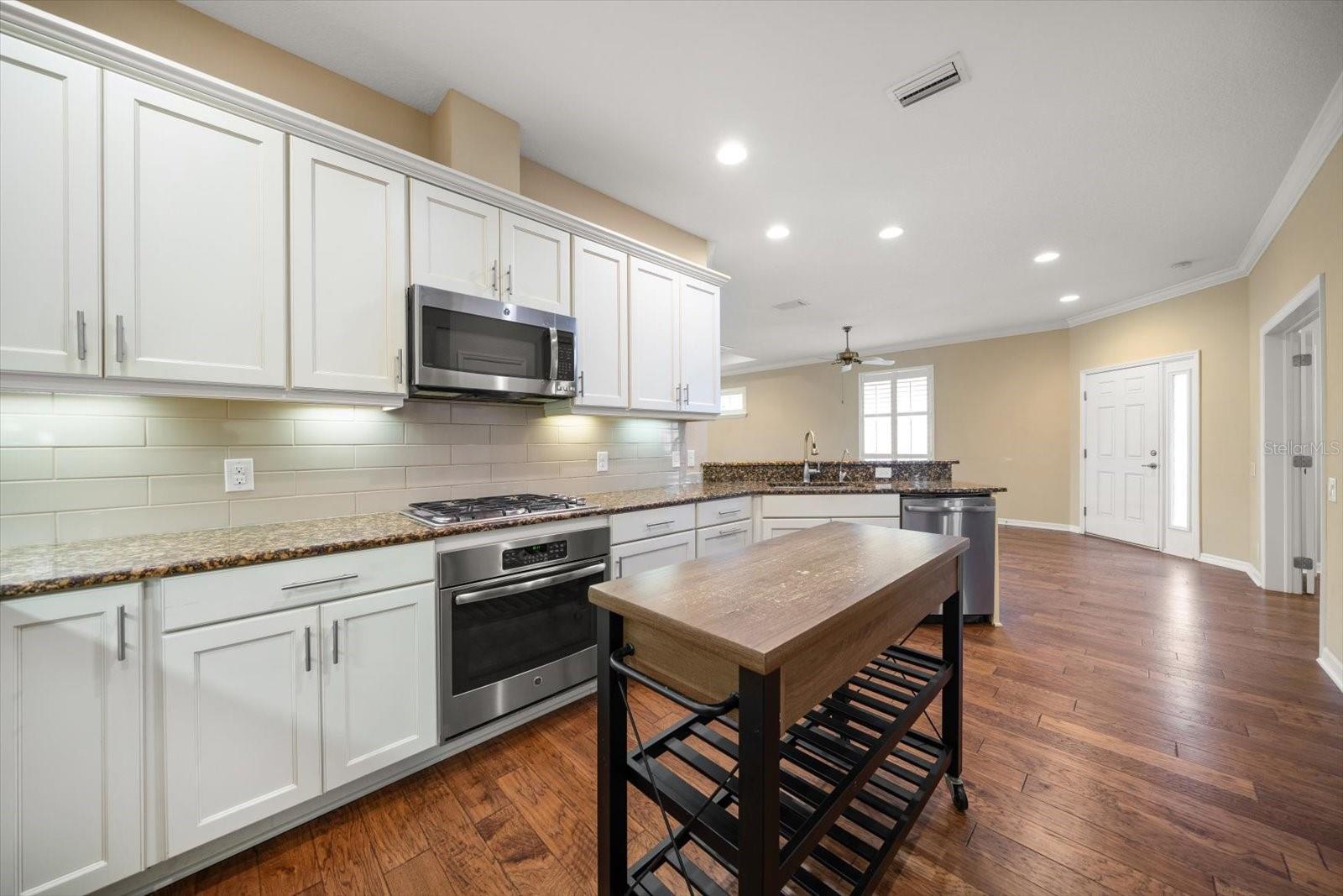 Image 11 of 45 For 751 14th Street Nw