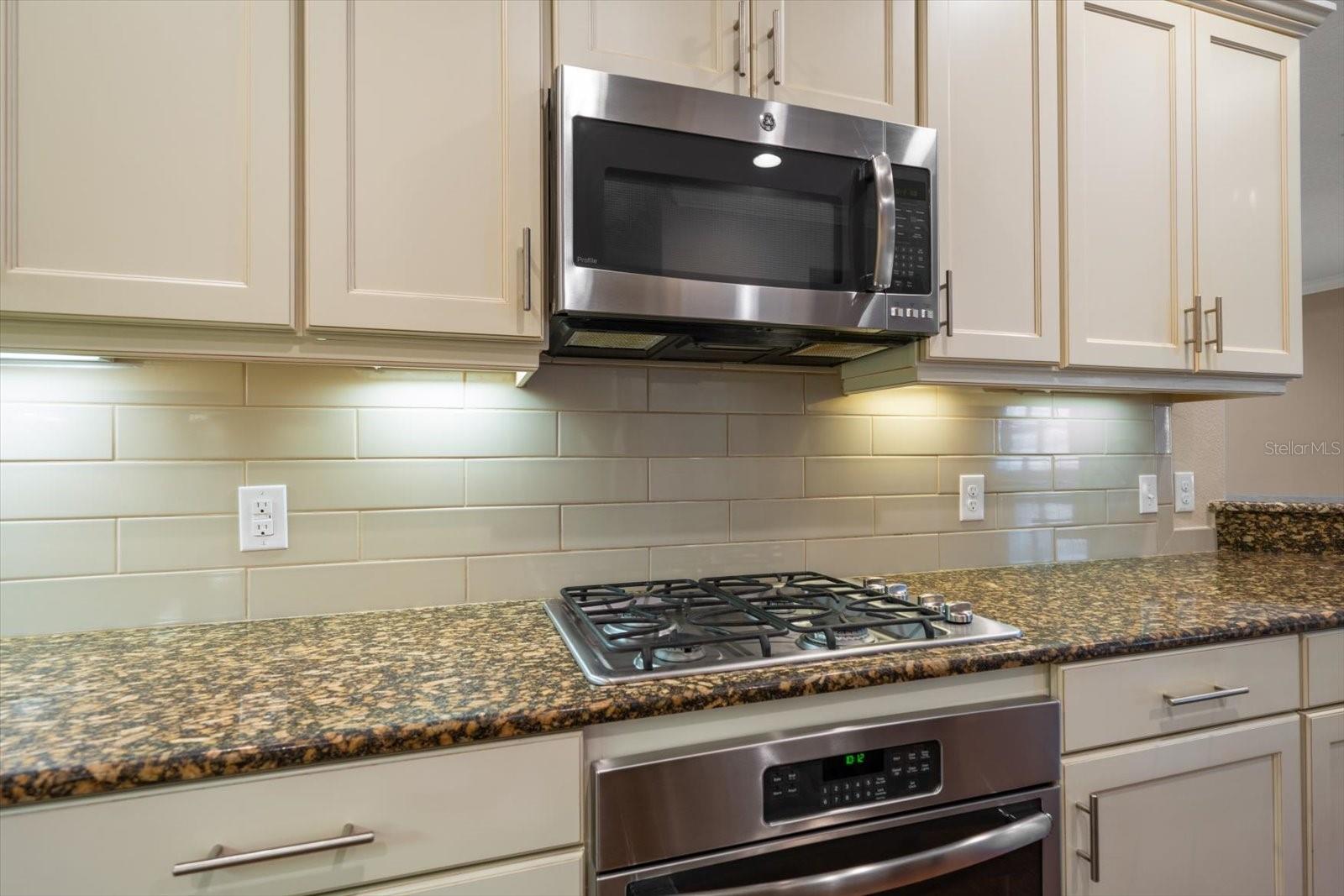 Image 12 of 45 For 751 14th Street Nw