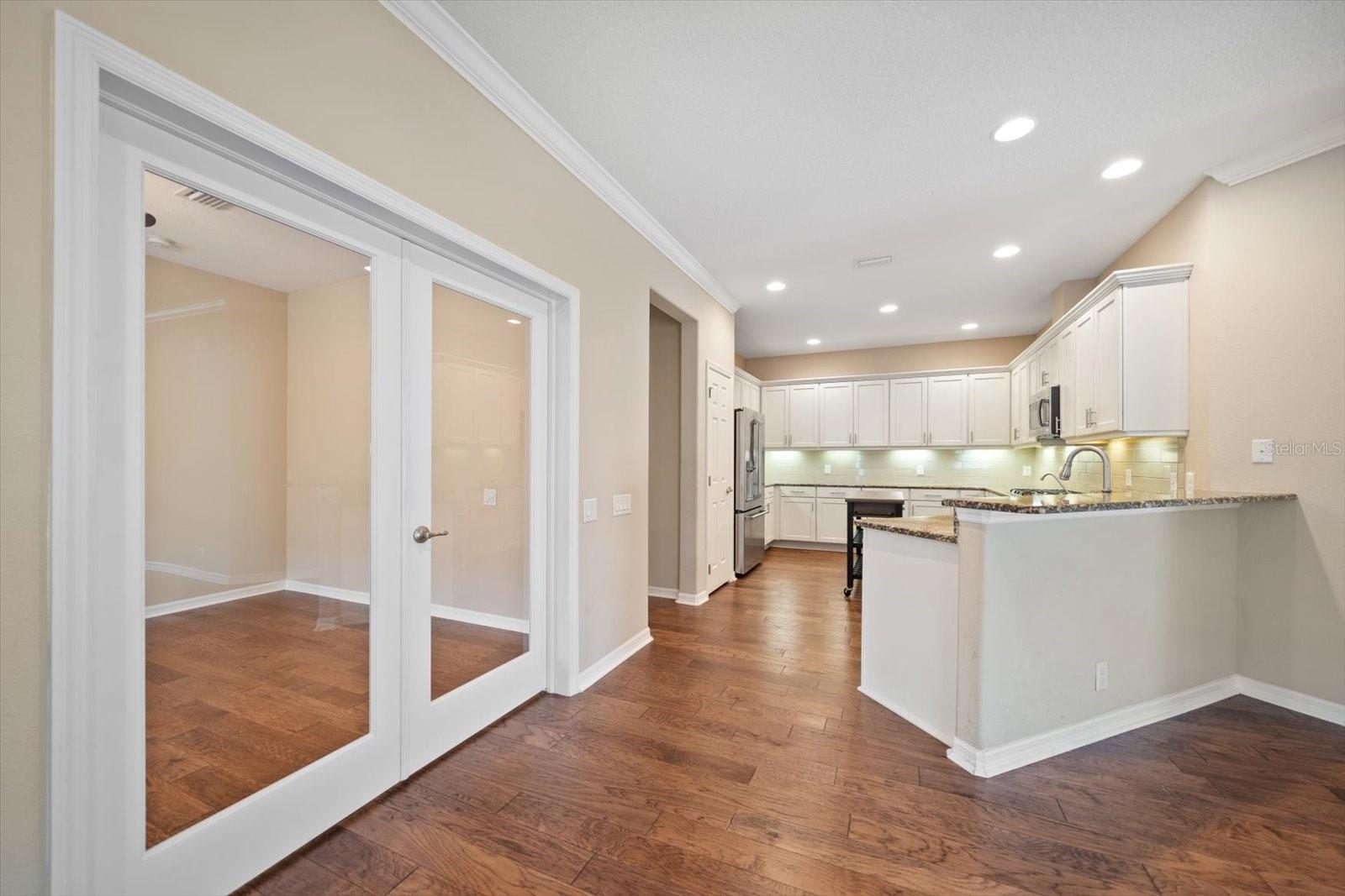 Image 20 of 45 For 751 14th Street Nw